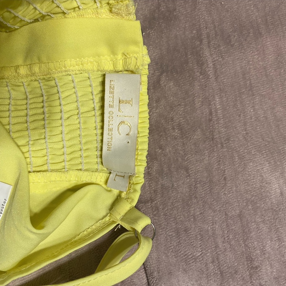 Yellow Floral Women's crop top - Picture 3 of 4